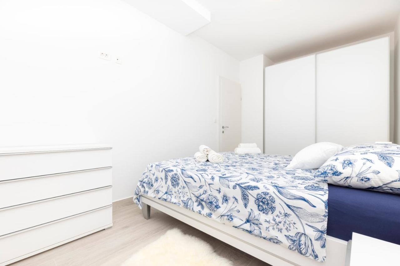 Apartments Tony Mali Lošinj Exterior foto